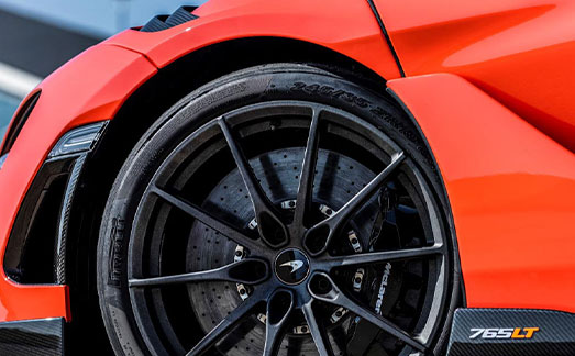 The-new-mighty-McLaren-765LT-and-P-Zero-Trofeo-R-by-Pirelli---autobotprime