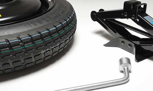 5-Must-Have-Tyre-Accessories-For-Your-Car----autobotprime