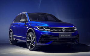 Volkswagen-beats-Porsche-Cayenne-Turbo-S-with-the-reveal-of-Tiguan-R--autobotprime